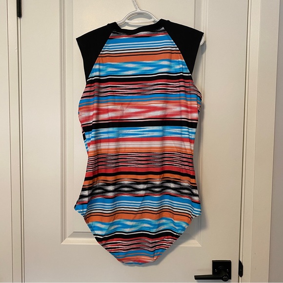 Ladies Modest One piece Swimsuit XL NWOT - Picture 2 of 3